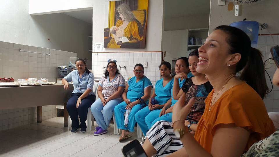 Terço das Amigas realiza um café especial para as mãezinhas do Hospital Varela Santiago
