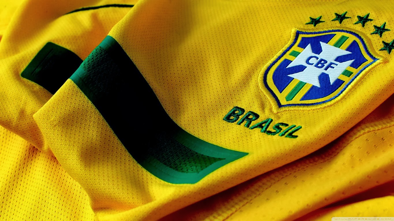 Jairzinho ‘Furacão’ entrega camisa autografada dos jogadores da Seleção ao Hospital Infantil Varela Santiago.