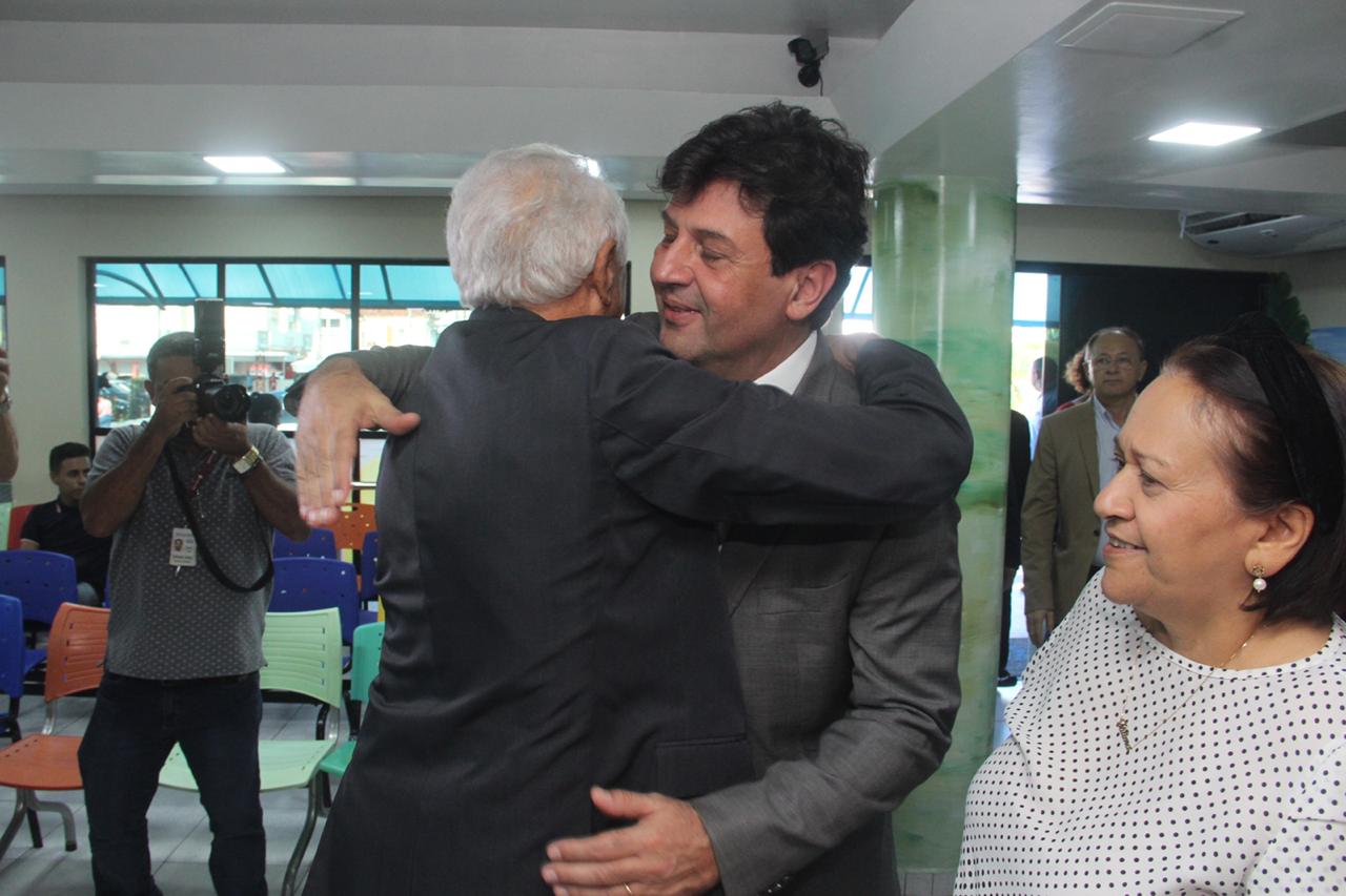 Ministro da Saúde visita o Varela Santiago